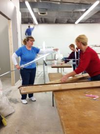 Photo named volunteer_hillcreststore4a.jpg