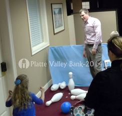 Photo named bowlinga.jpg