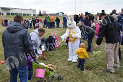 Photo named pvb_eastereggstravaganza23_032815.jpg