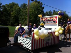 Photo named dbn_np_homecomingparade_092713_4.jpg