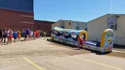 Photo named 20160513_112520_grillinghotdogs_smv_upperelem_051316_6a.jpg