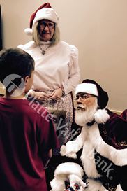 Photo named santa-at-hillcrest62_121714.jpg