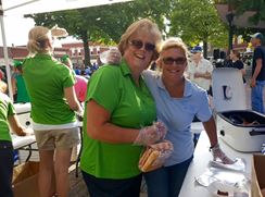 Photo named hot_summer_nights_2016_4.jpg