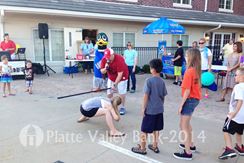 Photo named family-day6_080914a.jpg