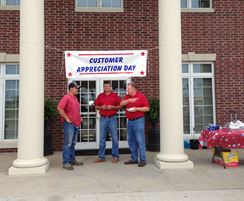 Photo named custapp_4_fb.jpg