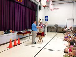 Photo named npelem_magician091213_9_fb.jpg