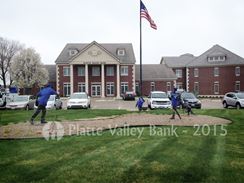 Photo named goroyals_statues_0406151.jpg