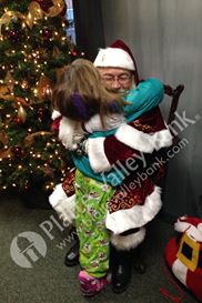 Photo named santa-visit1_121914.jpg
