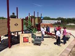 Photo named img_4098_playground_building_2.jpg