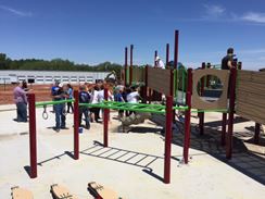 Photo named img_4098_playground_building_4.jpg