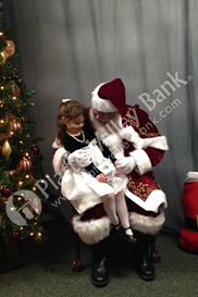 Photo named santa-visit20_121914.jpg