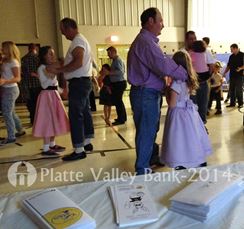 Photo named dancinga1.jpg